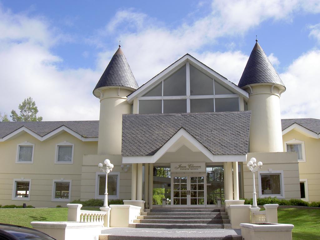 Parque Hotel Jean Clevers ปุนตา เดล เอสเต ภายนอก รูปภาพ The main entrance of the hotel