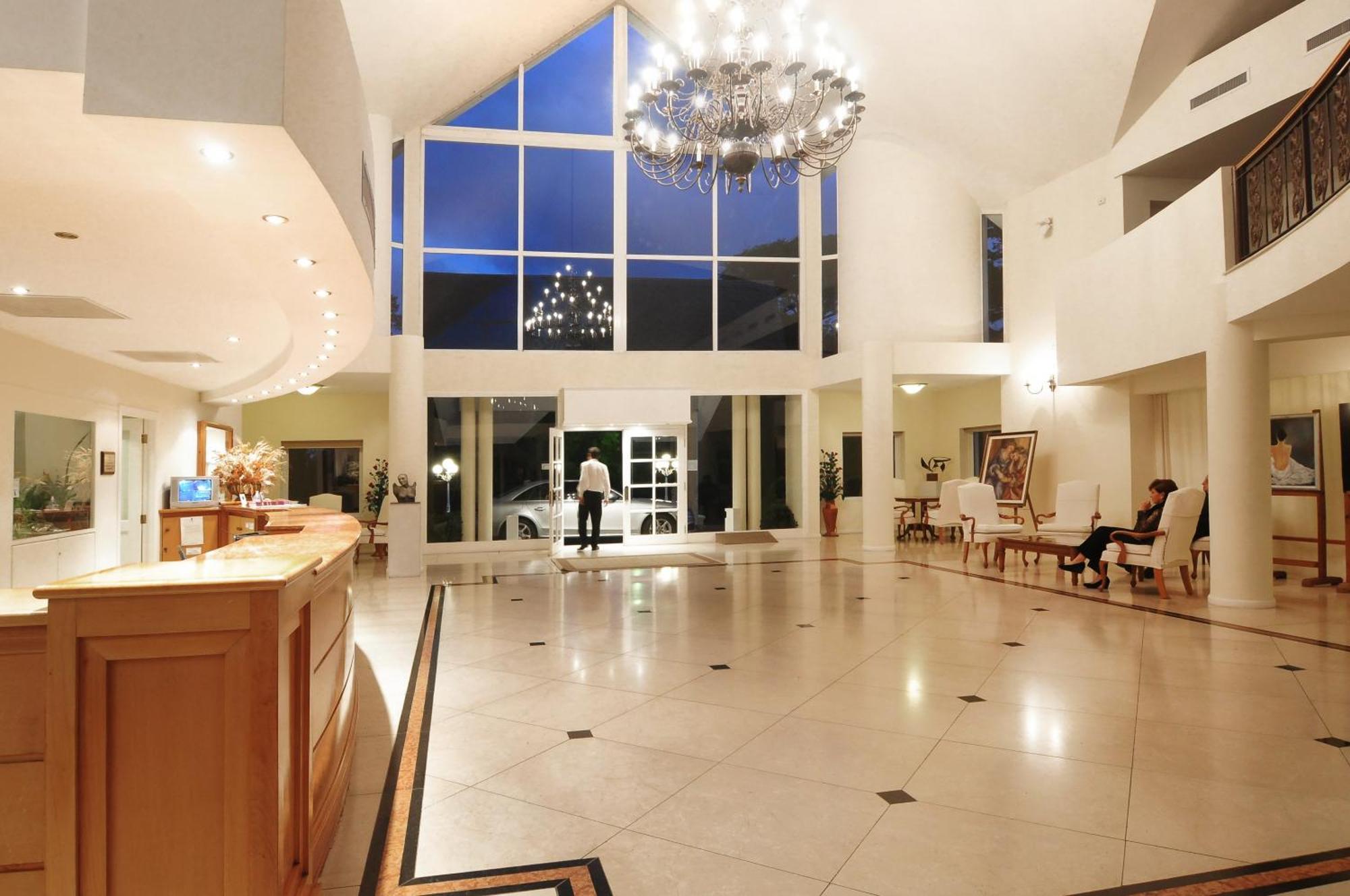 Parque Hotel Jean Clevers ปุนตา เดล เอสเต ภายนอก รูปภาพ Lobby