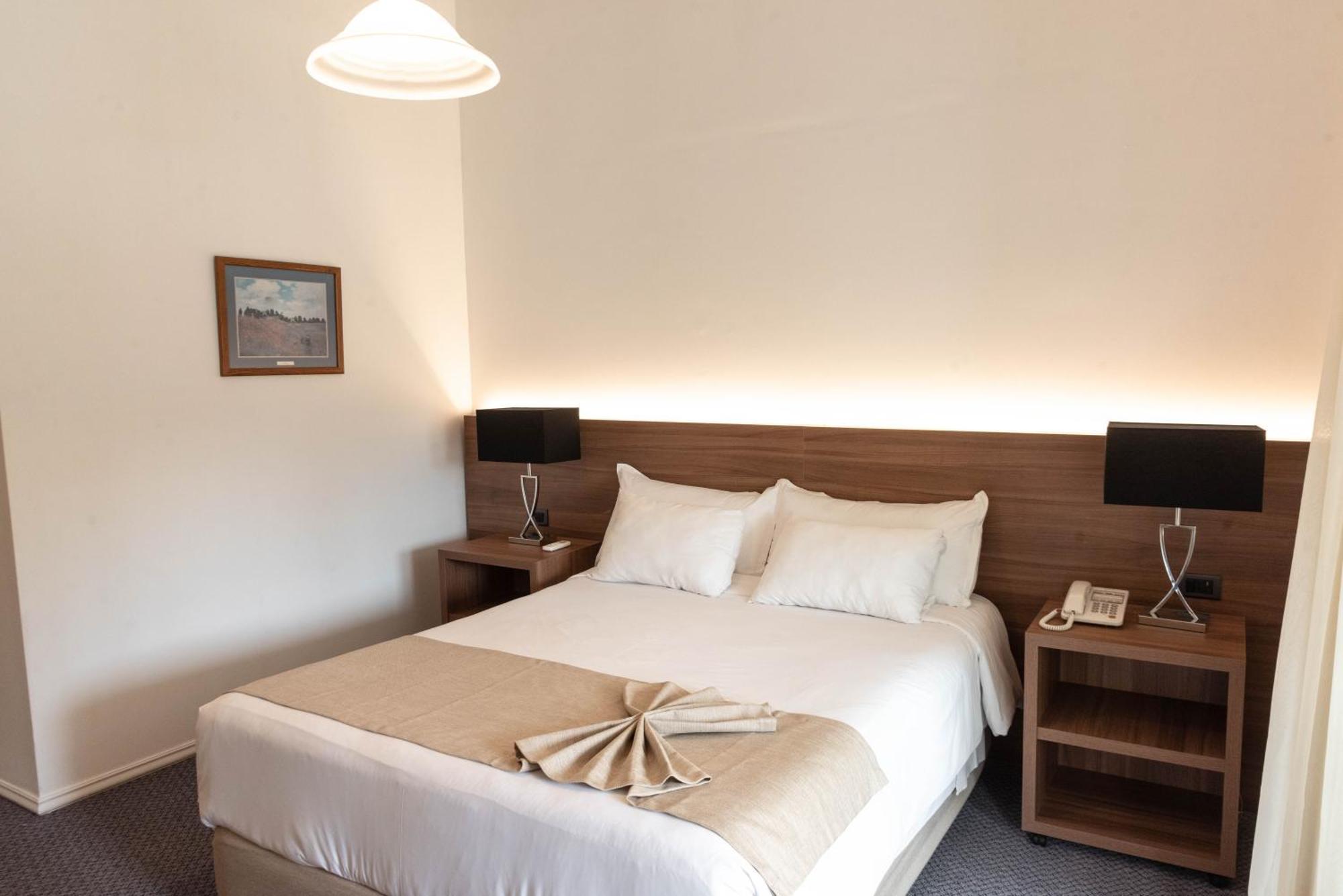 Parque Hotel Jean Clevers ปุนตา เดล เอสเต ภายนอก รูปภาพ A bedroom at the hotel
