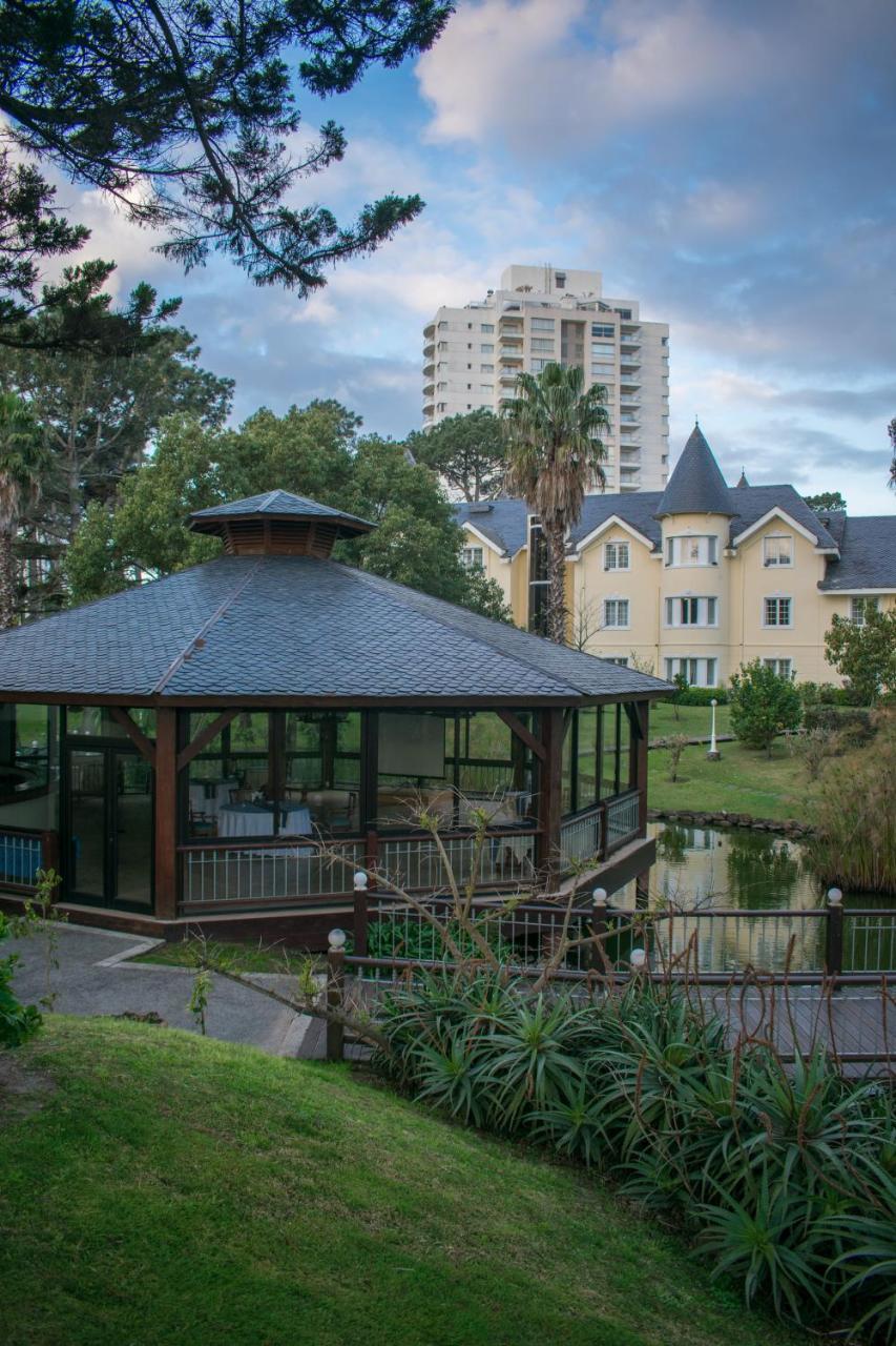 Parque Hotel Jean Clevers ปุนตา เดล เอสเต ภายนอก รูปภาพ The resort's main building
